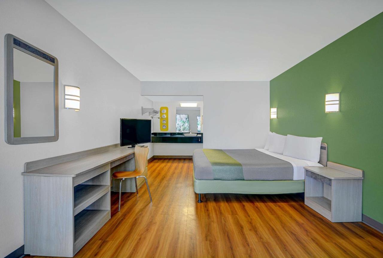 Motel 6-Tallahassee, Fl - Downtown Экстерьер фото