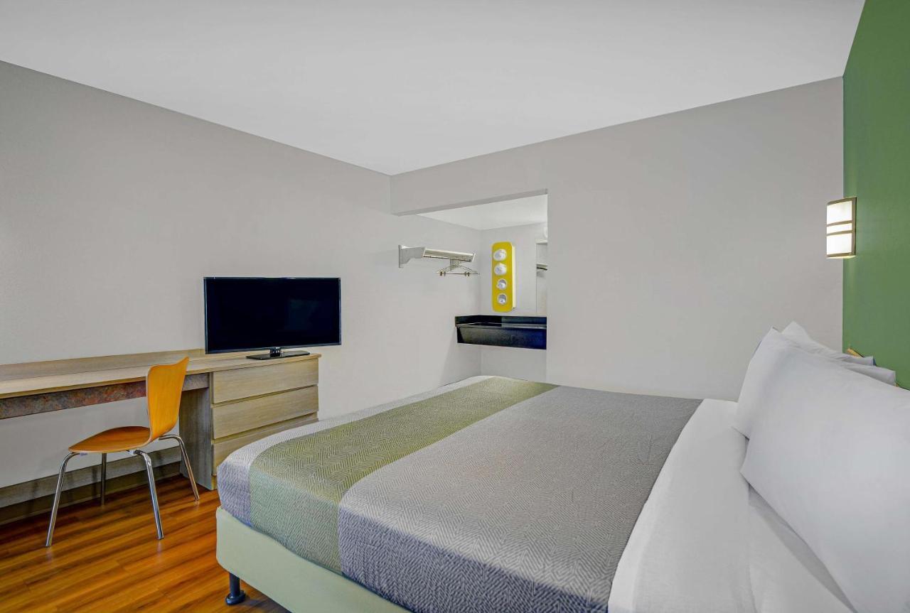 Motel 6-Tallahassee, Fl - Downtown Экстерьер фото