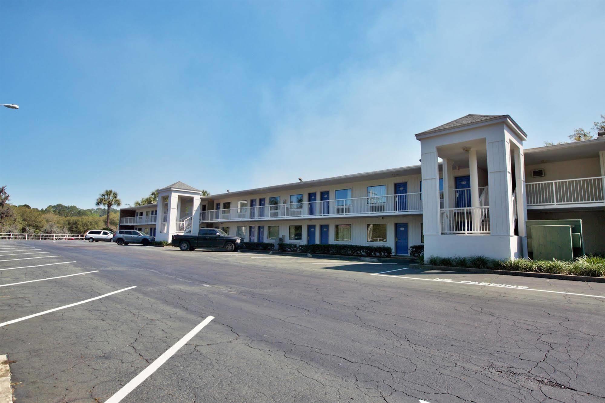 Motel 6-Tallahassee, Fl - Downtown Экстерьер фото