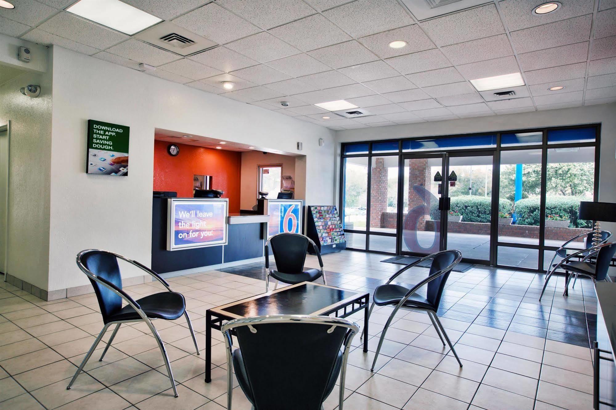 Motel 6-Tallahassee, Fl - Downtown Экстерьер фото