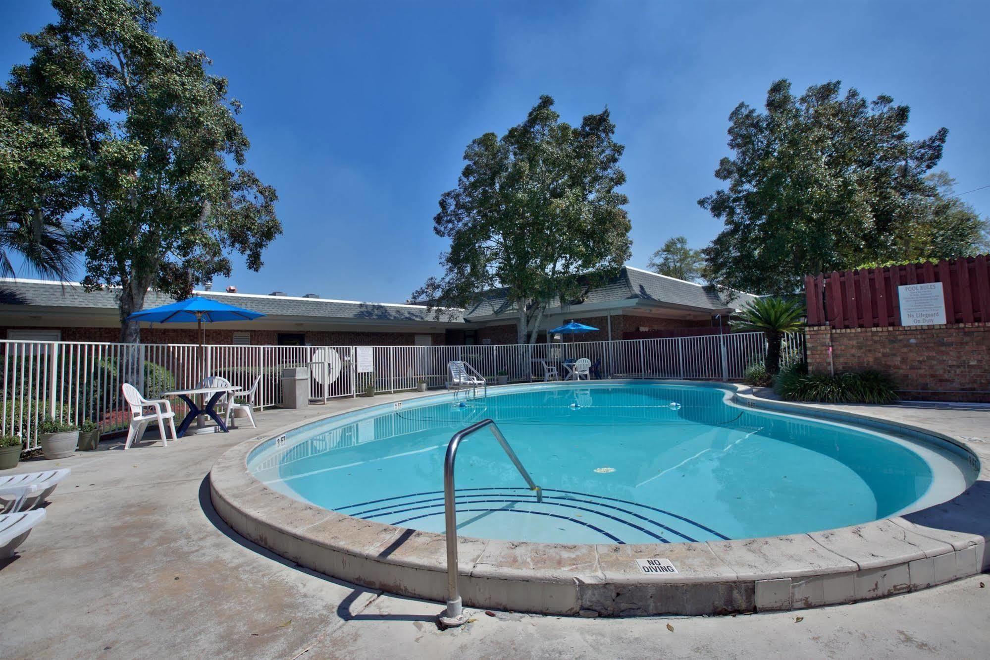 Motel 6-Tallahassee, Fl - Downtown Экстерьер фото